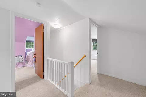 Entry Way - 618 Wilson Pl, Frederick, MD 21702 photo 6 of 9