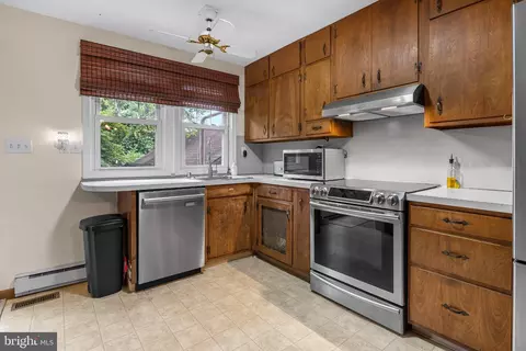 Kitchen - 618 Wilson Pl, Frederick, MD 21702 photo 1 of 2
