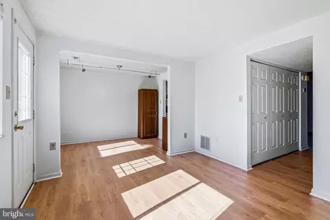 Living - 6745 Brace Ct, Frederick, MD 21703 photo 5 of 5