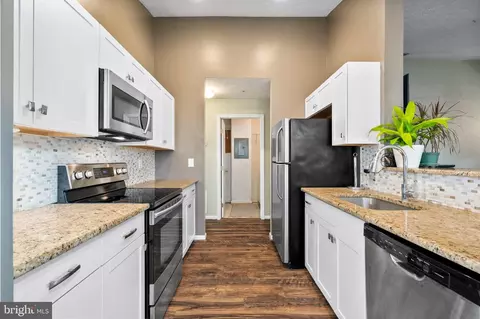 Kitchen - 905 Blue Leaf Apt 7 3c Court Apt 7 3c Ct #7 3C, Frederick, MD 21701 photo 1 of 5