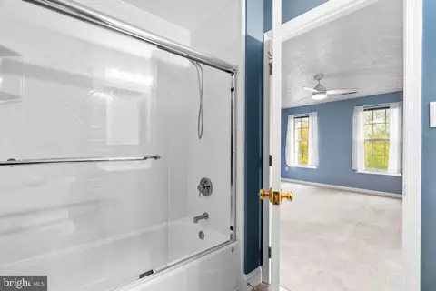 Entry Way - 905 Blue Leaf Apt 7 3c Court Apt 7 3c Ct #7 3C, Frederick, MD 21701 photo 6 of 6
