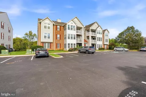 Exterior - 905 Blue Leaf Apt 7 3c Court Apt 7 3c Ct #7 3C, Frederick, MD 21701 photo 5 of 5