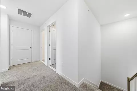 Entry Way - 711 Iron Forge Rd #28, Frederick, MD 21702 photo 12 of 14
