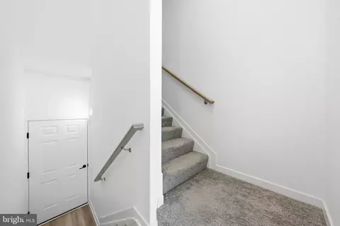 Entry Way - 711 Iron Forge Rd #28, Frederick, MD 21702 photo 3 of 14