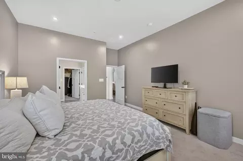 Bedroom - 6003 Calla Pl, Frederick, MD 21703 photo 3 of 7