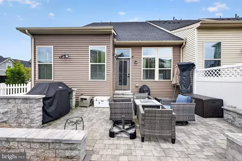 Exterior - 6003 Calla Pl, Frederick, MD 21703 photo 3 of 5