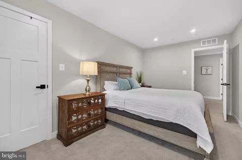 Bedroom - 6003 Calla Pl, Frederick, MD 21703 photo 6 of 7