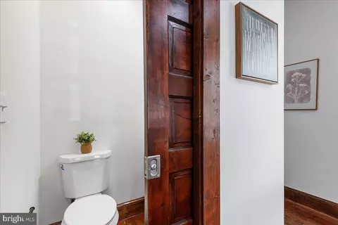 Entry Way - 204 E 5th St, Frederick, MD 21701 photo 4 of 7