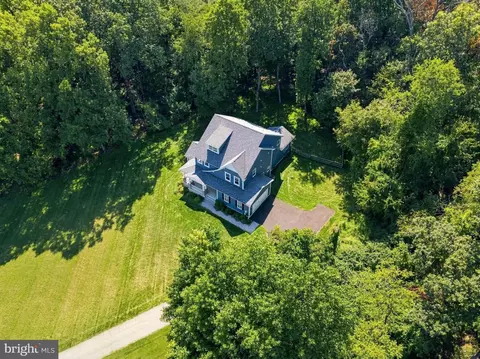 View/Area - 8106 Mojave Ct, Frederick, MD 21702 photo 7 of 8