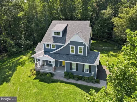 Exterior - 8106 Mojave Ct, Frederick, MD 21702 photo 5 of 7