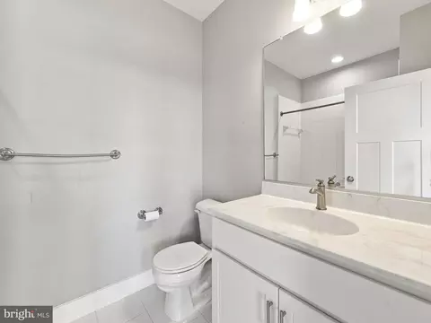Bath - 8106 Mojave Ct, Frederick, MD 21702 photo 5 of 5