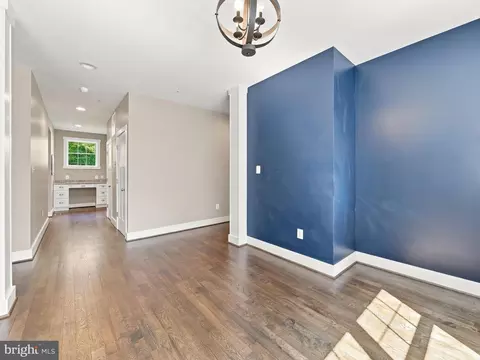 Entry Way - 8106 Mojave Ct, Frederick, MD 21702 photo 3 of 4