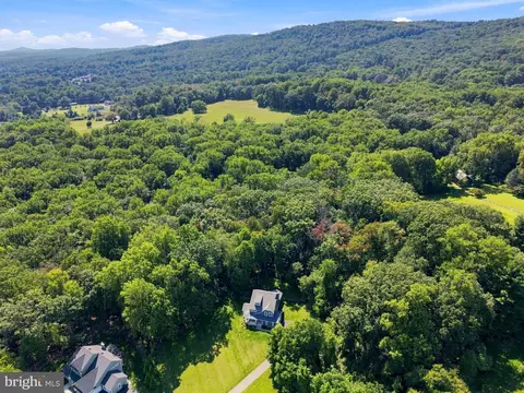 View/Area - 8106 Mojave Ct, Frederick, MD 21702 photo 2 of 8