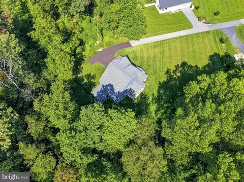 View/Area - 8106 Mojave Ct, Frederick, MD 21702 photo 5 of 8