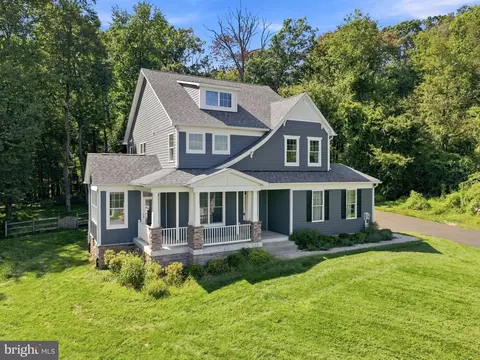 Exterior - 8106 Mojave Ct, Frederick, MD 21702 photo 3 of 7