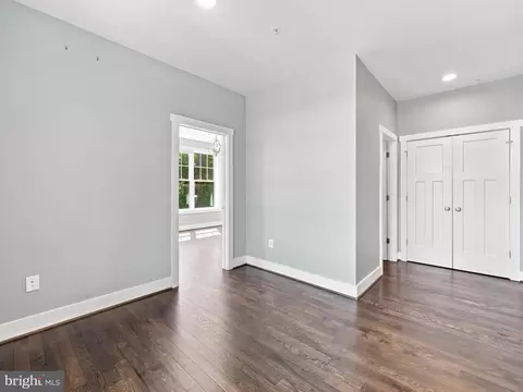 Entry Way - 8106 Mojave Ct, Frederick, MD 21702 photo 4 of 4
