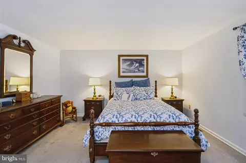 Bedroom - 8012 Broken Reed Ct, Frederick, MD 21701 photo 4 of 9