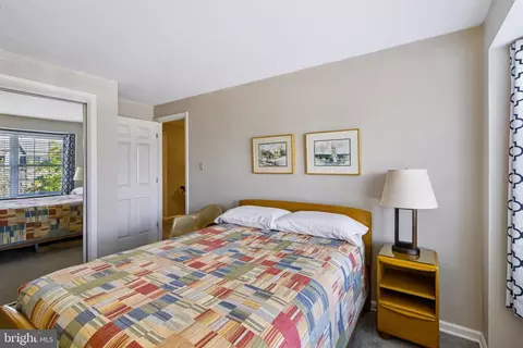 Bedroom - 8012 Broken Reed Ct, Frederick, MD 21701 photo 6 of 9