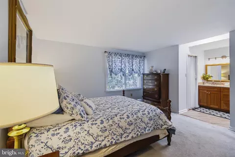Bedroom - 8012 Broken Reed Ct, Frederick, MD 21701 photo 2 of 9