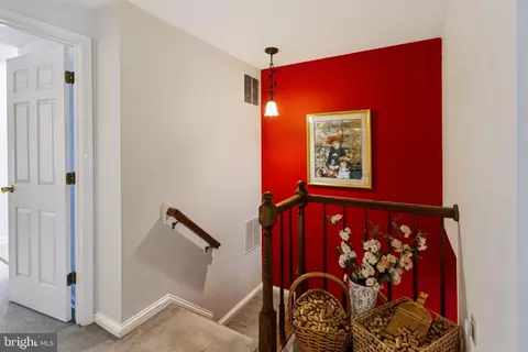 Entry Way - 8012 Broken Reed Ct, Frederick, MD 21701 photo 3 of 6