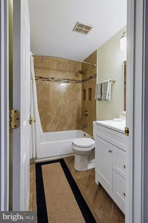 Bath - 8012 Broken Reed Ct, Frederick, MD 21701 photo 7 of 9
