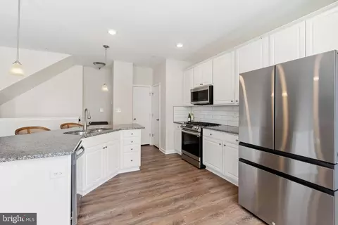 Kitchen - 5902 Forum Sq, Frederick, MD 21703 photo 2 of 5