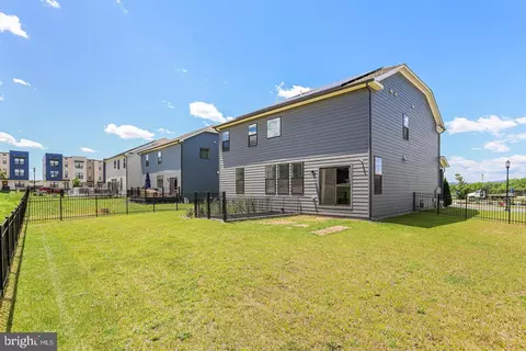 Exterior - 504 Carroll Walk Ave, Frederick, MD 21701 photo 6 of 12