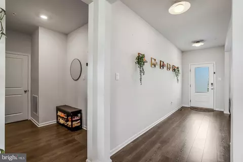 Entry Way - 504 Carroll Walk Ave, Frederick, MD 21701 photo 9 of 17