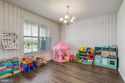 Entry Way - 504 Carroll Walk Ave, Frederick, MD 21701 photo 5 of 17