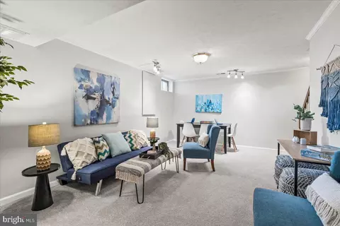 Living - 7035 Allington Manor Cir E, Frederick, MD 21703 photo 2 of 2