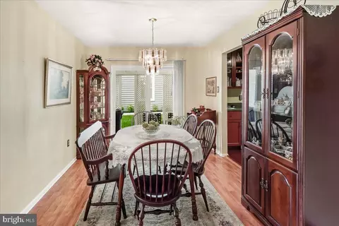 Dining - 6874 Buttonwood Ct, Frederick, MD 21703 photo 4 of 4