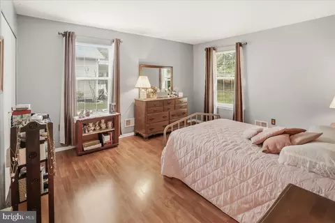 Bedroom - 6874 Buttonwood Ct, Frederick, MD 21703 photo 1 of 3
