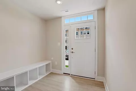 Entry Way - 1406 Clingmans Dome Dr, Frederick, MD 21702 photo 1 of 18