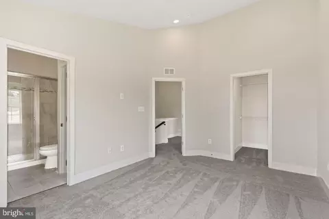 Bedroom - 1406 Clingmans Dome Dr, Frederick, MD 21702 photo 8 of 14