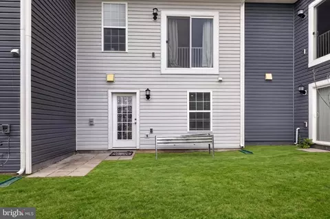 Exterior - 1406 Clingmans Dome Dr, Frederick, MD 21702 photo 4 of 7