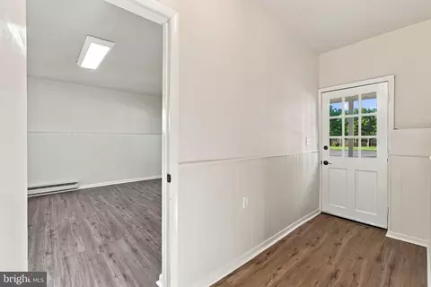Entry Way - 2419 Quebec School Rd, Middletown, MD 21769 photo 6 of 7
