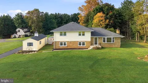 Exterior - 2419 Quebec School Rd, Middletown, MD 21769 photo 1 of 12