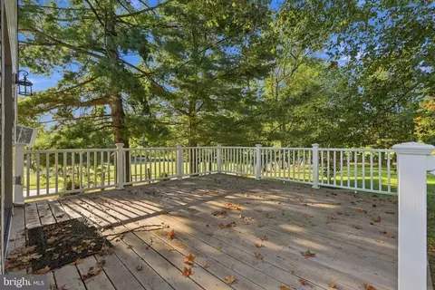 Exterior - 2419 Quebec School Rd, Middletown, MD 21769 photo 9 of 12