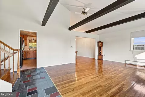 Living - 2419 Quebec School Rd, Middletown, MD 21769 photo 1 of 9