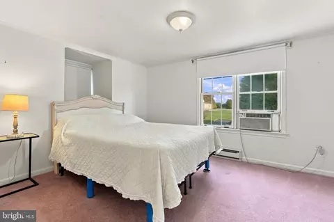 Bedroom - 2419 Quebec School Rd, Middletown, MD 21769 photo 7 of 10