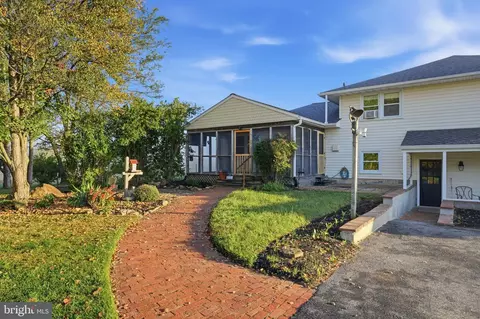 Exterior - 2419 Quebec School Rd, Middletown, MD 21769 photo 6 of 12