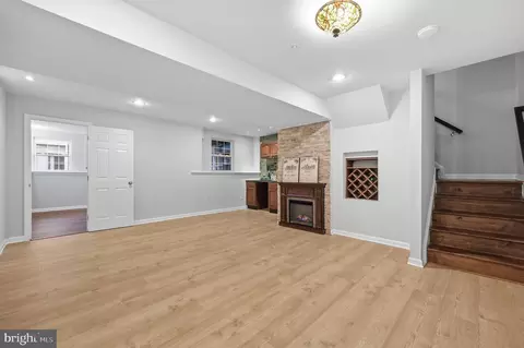 Living - 1615 Coopers Way, Frederick, MD 21701 photo 3 of 4