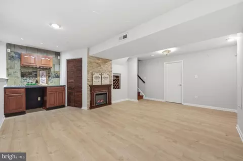 Living - 1615 Coopers Way, Frederick, MD 21701 photo 4 of 4