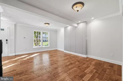Living - 1615 Coopers Way, Frederick, MD 21701 photo 2 of 4