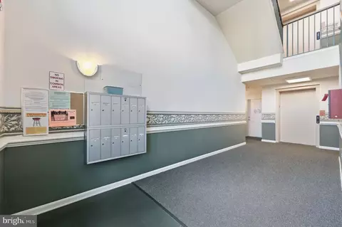 Entry Way - 594 Cawley Dr #2A, Frederick, MD 21703 photo 6 of 7