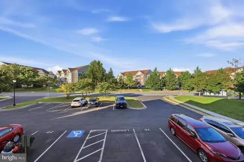 Exterior - 594 Cawley Dr #2A, Frederick, MD 21703 photo 4 of 9
