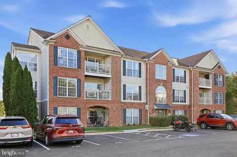 Exterior - 594 Cawley Dr #2A, Frederick, MD 21703 photo 5 of 9
