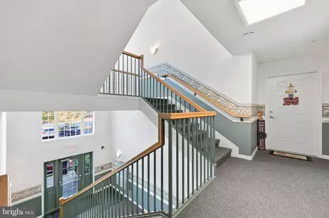 Entry Way - 594 Cawley Dr #2A, Frederick, MD 21703 photo 4 of 7