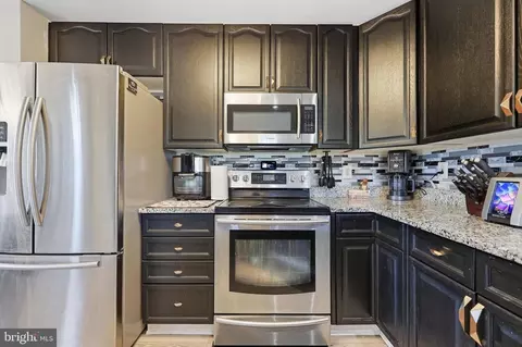 Kitchen - 594 Cawley Dr #2A, Frederick, MD 21703 photo 6 of 6