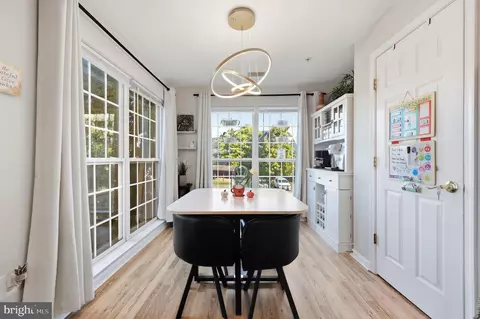 Dining - 594 Cawley Dr #2A, Frederick, MD 21703 photo 3 of 5